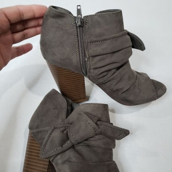 Indigo Rd. Izador Bow Peep Toe Booties Size 6.5 - Picture 7 of 12